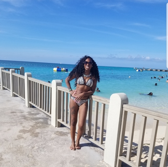 Meet your Posher, Kia The Diva - Picture 15 of 16